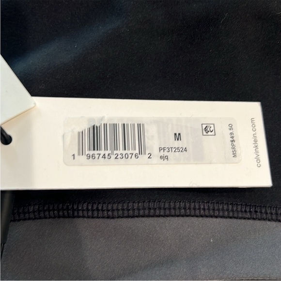 New with tags Calvin Klein sleeveless mid drift active tank size M. - Picture 5 of 6